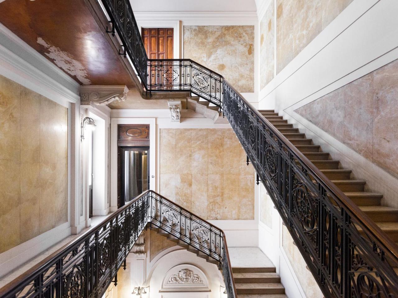 Easyhomes-Duomo Suites & Apartments Milan Extérieur photo