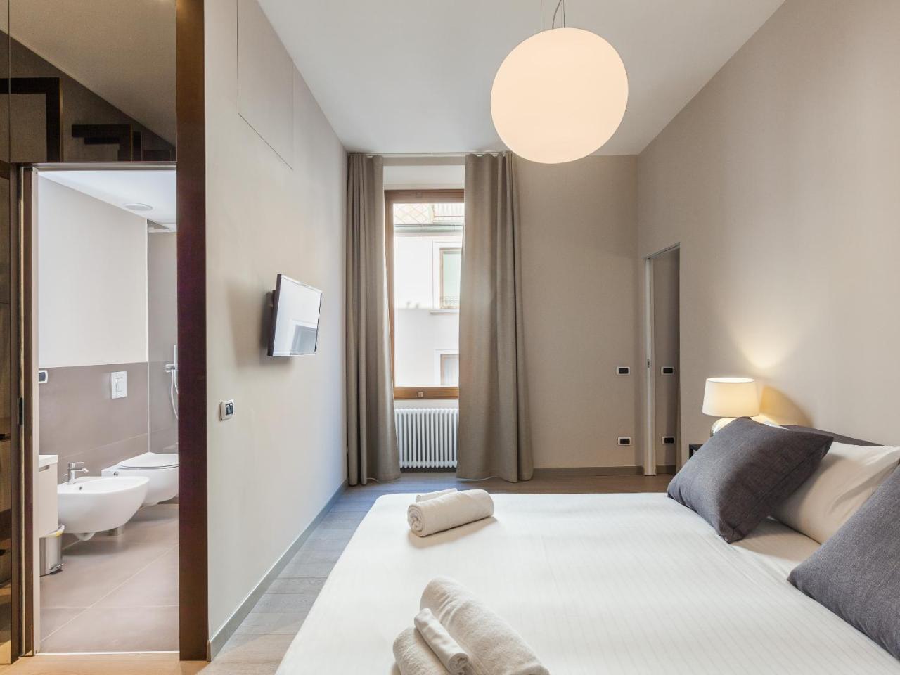 Easyhomes-Duomo Suites & Apartments Milan Extérieur photo