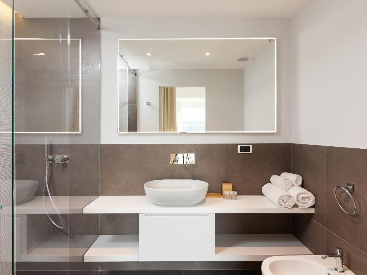 Easyhomes-Duomo Suites & Apartments Milan Extérieur photo
