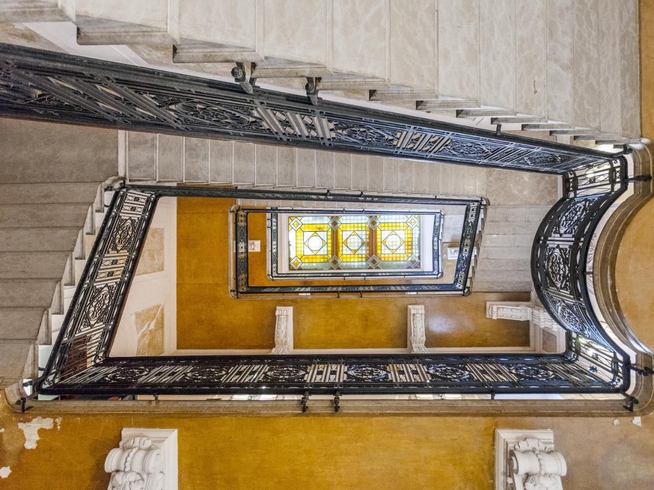 Easyhomes-Duomo Suites & Apartments Milan Extérieur photo